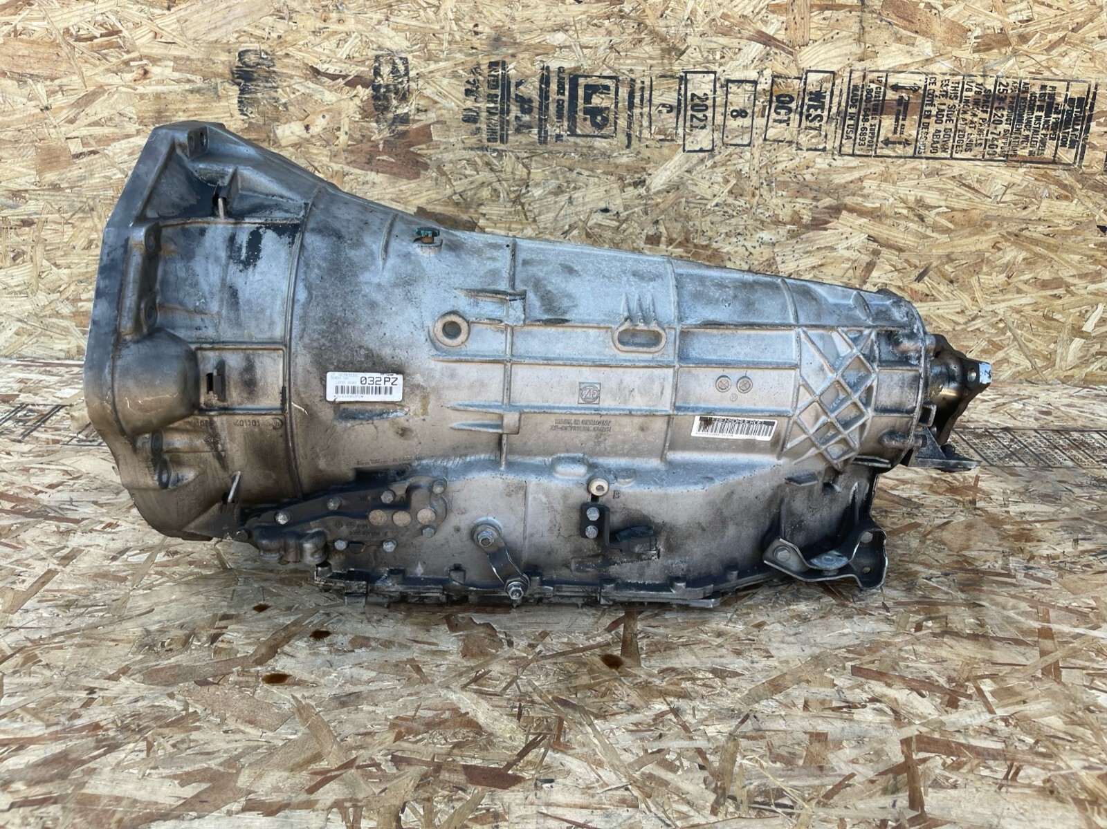 1995-1998 BMW E38 750iL E31 850Ci M73 Early Automatic Transmission 