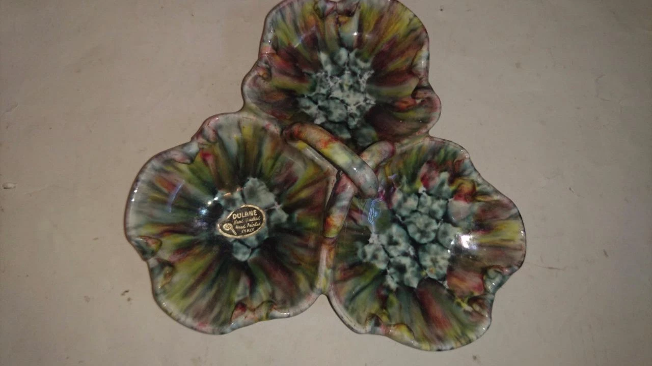 Picture 1 of 4