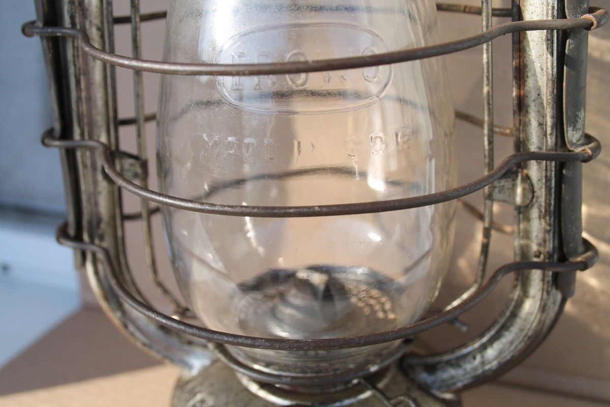Germany made DDR lantern ''Frowo'' No 420 1950's | eBay Germany made DDR lantern ''Frowo'' No 420 1950's | eBay