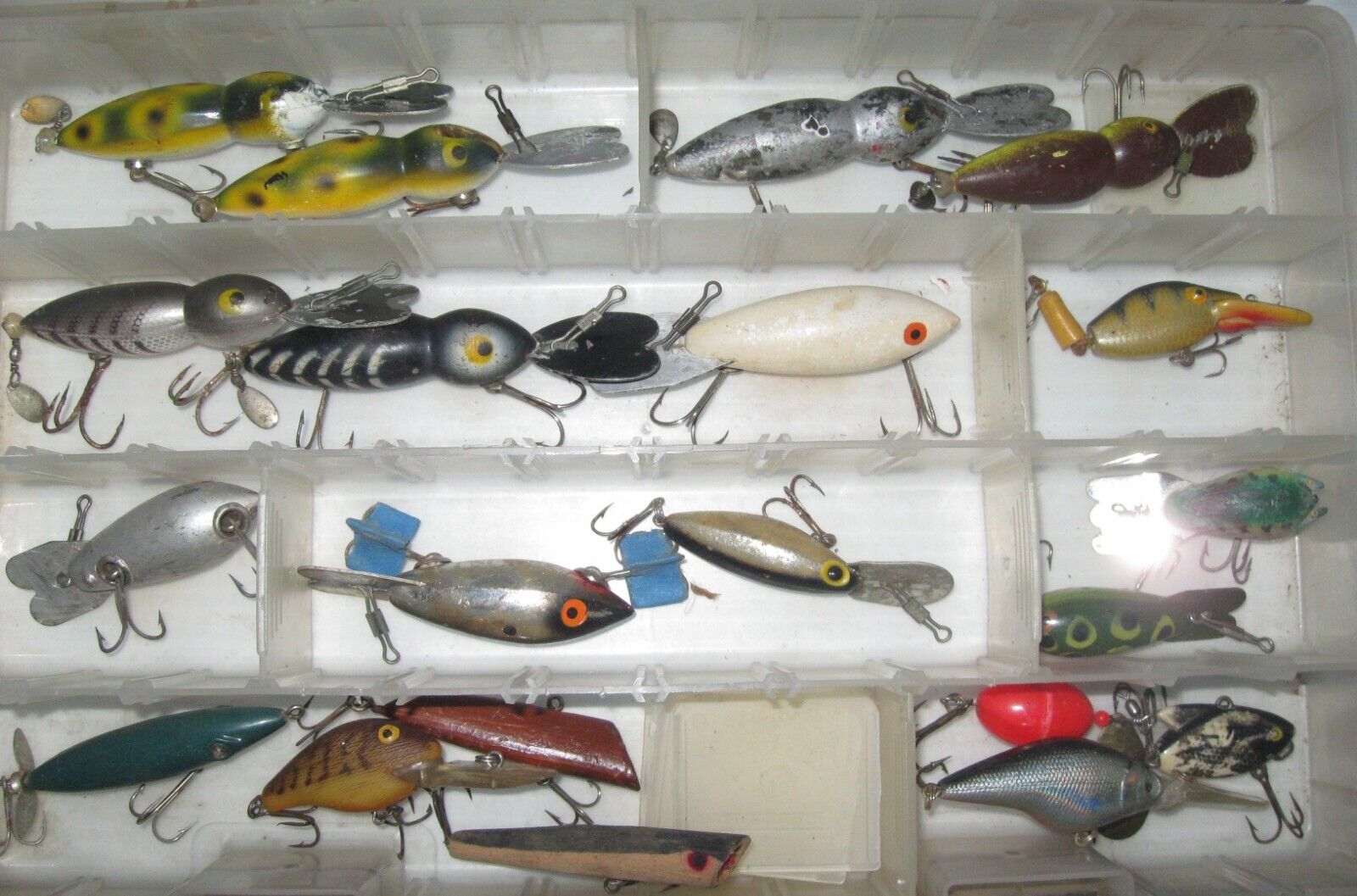 20 MISC. BEATER FISHING LURES  Item # 87