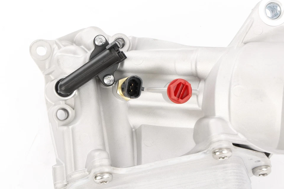 68624177AA Engine Oil Cooler Filter Housing For 2014-19 Ram 1500 3.0L V6 DIESEL Foto 4 de 4