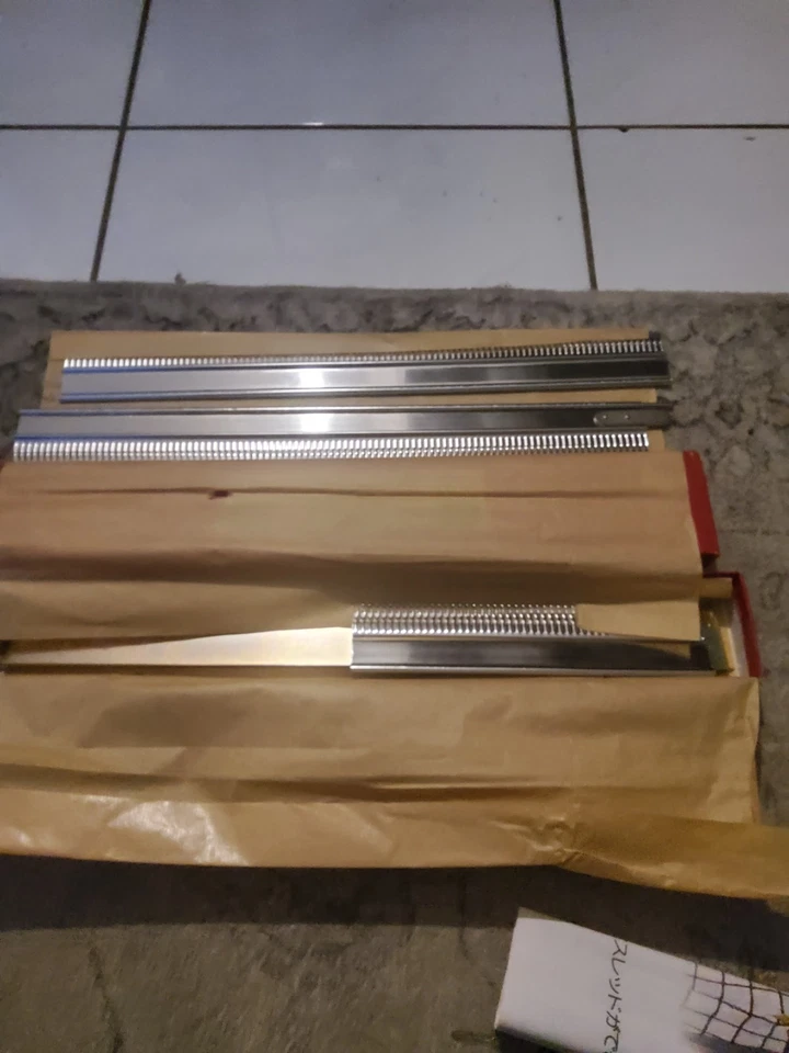 Strickstrumpfband NEU Suzuki Strumpfhalter - Neu in Box mit Originalpapieren - Bild 3 von 4