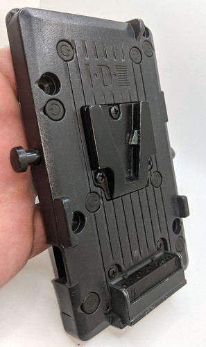 Placa de montaje IDX P-V2 V con enchufe hembra XLR 4 pines - Imagen 7 de 9