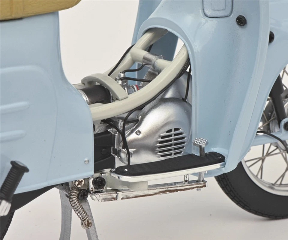 Schuco 1/10 Simson KR51/1 Blue Motorcycle Diecast Model Toy Gift NIB - Image 4 of 4