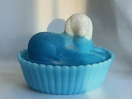 🩵Antique Westmoreland Blue & White Milk Glass Dog Covered Dish Ribbed 5.5" x 4"