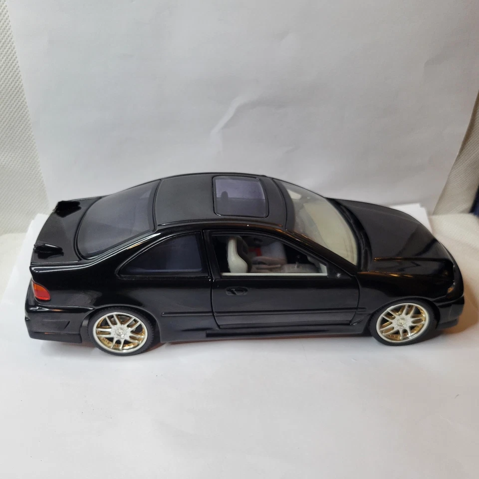 1995 Honda Civic 1:18 Die Cast The Fast and The Furious. *Damaged - Image 3 of 4