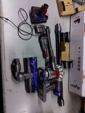 Dyson V8 Cordless Vacuum Silver Open-Box Battery Damaged