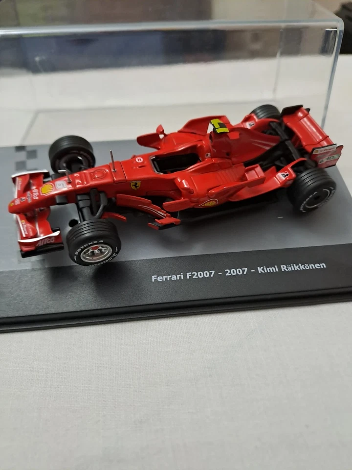 F1. FERRARI F2007 KIMI RAIKKONEN SCALA 1/43 world champion - Immagine 2 di 4