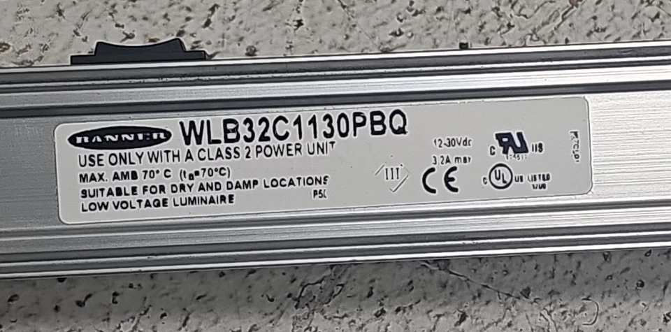  BANNER ENGINEERING WLB32C1130PBQ LED WORKSTATION LIGHTS 12-30VDC - Image 3 of 4