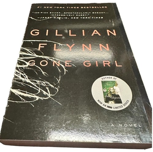 Books, Paperback, multiple genres available - Bild 1 von 42