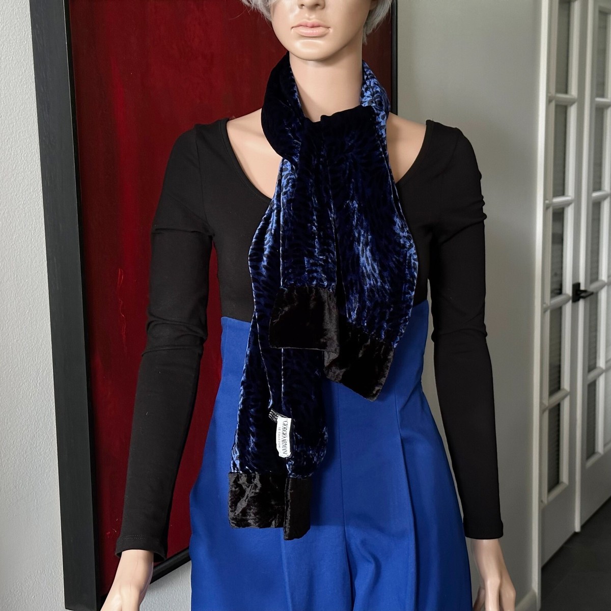 GIORGIO ARMANI Le Collezioni scarf velvet black paisley on blue