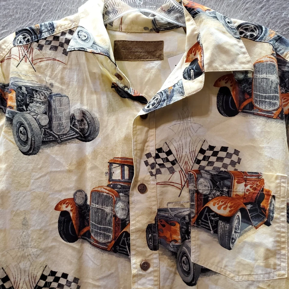 Camisa con botones ClearWater para hombre mediana crema Hot Rod coche clásico estampado por todas partes Foto 2 de 4