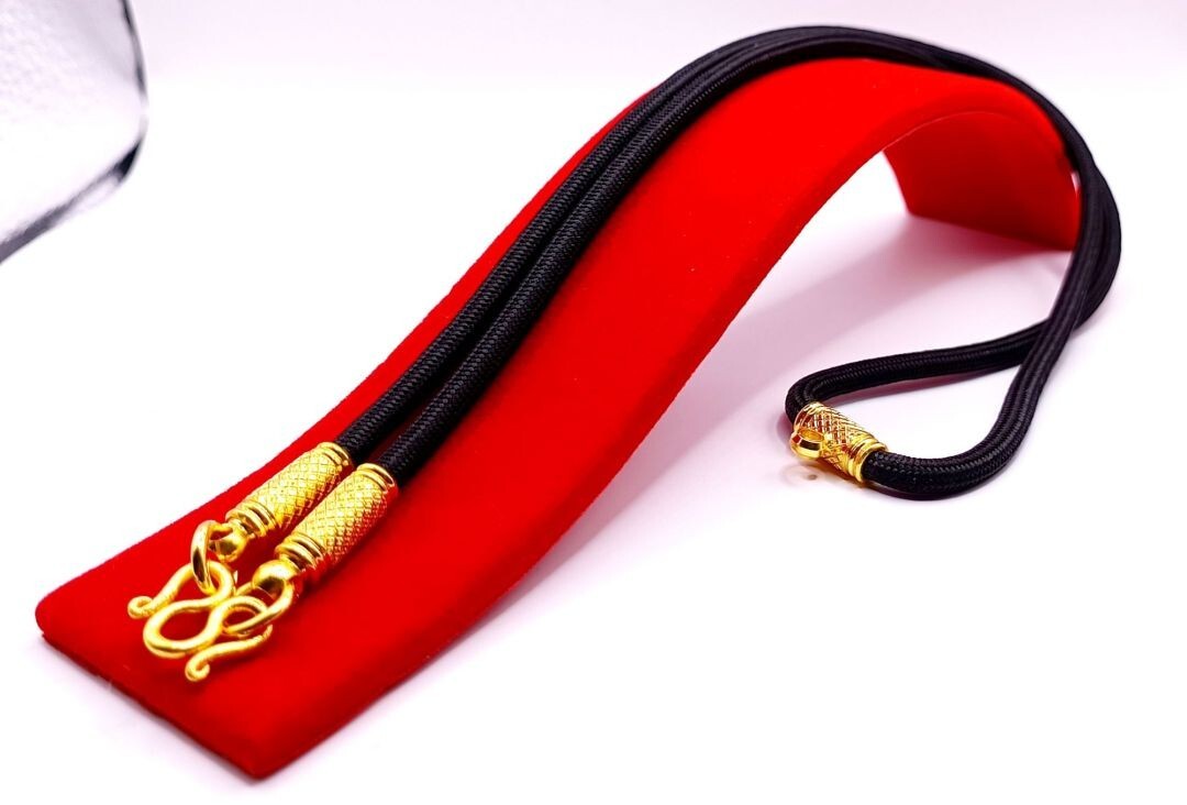 Collar de cuerda tailandesa para 2 amuletos 24" de grosor 3 mm chapado en oro cierre láser para hombre