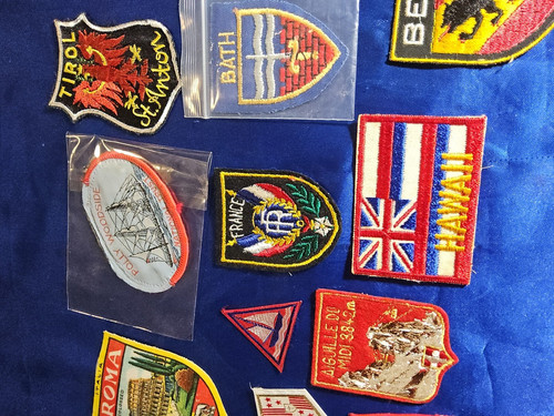 Vintage Patches Places Plus Other Used - Picture 4 of 5