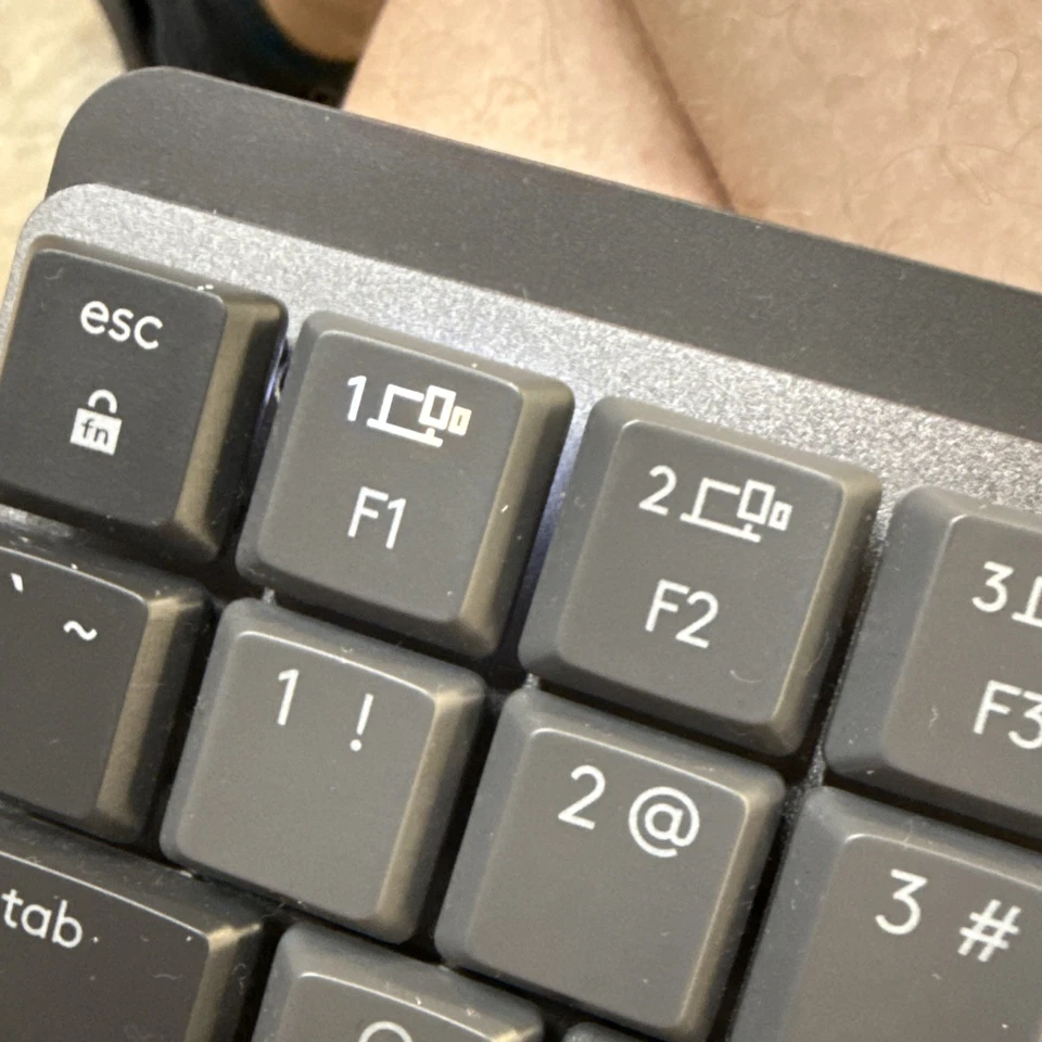 Logitech MX Mechanical Keyboard Mini for Mac Black - Image 4 of 4