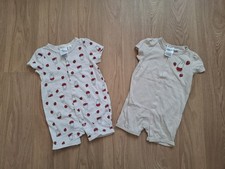 H&M Miffy Baby Sommer-Schlafanzug Spieler Set...