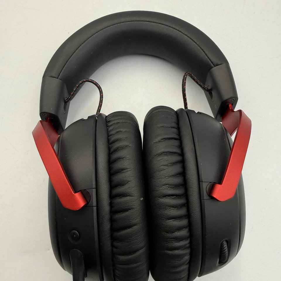 Auriculares con cable para juegos HyperX Cloud III (leer) Foto 3 de 4