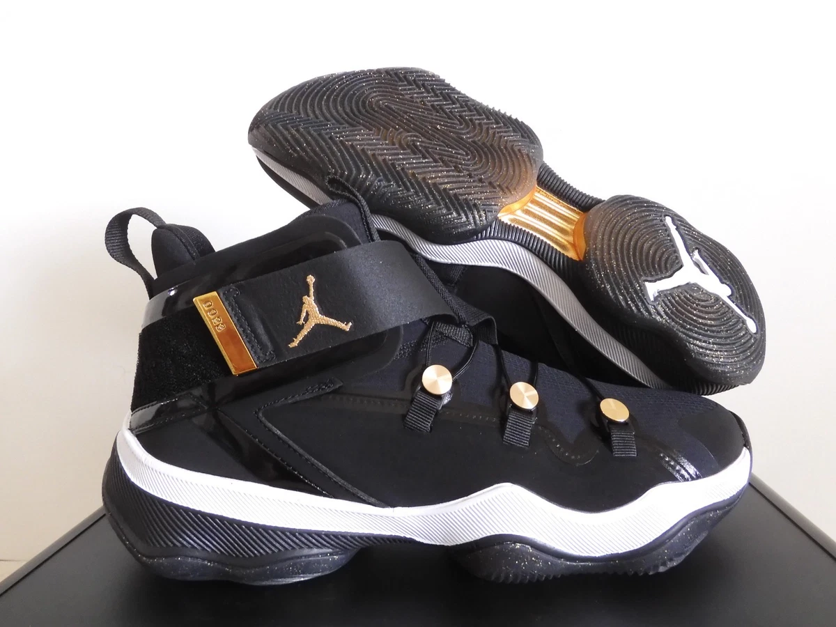 JORDAN AJNT 23 BLACK METALLIC GOLD SIZE 17 BRAND NEW WITH CASE Jordans Are Releasing in Metal Cases Again main image 2