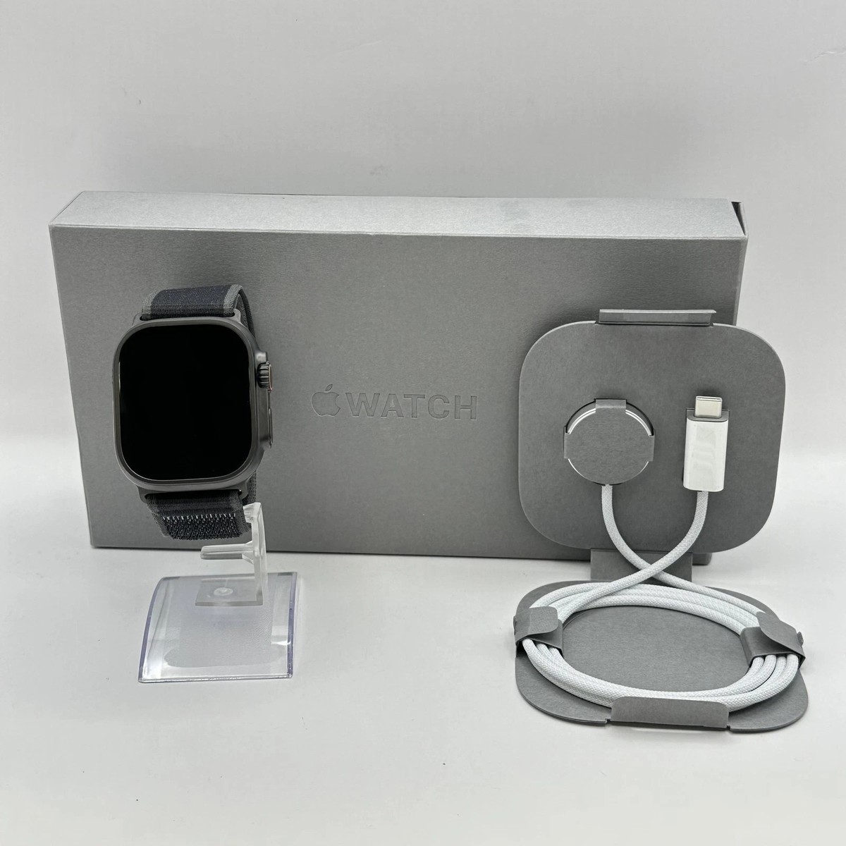 Apple Watch (Ultra 2) 49mm Black Titanium (LTE) w/ Black Trail 