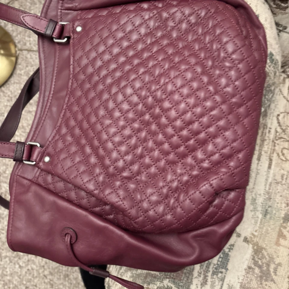 Cartera de cuero Vera Bradley con bolsa antipolvo nueva con etiquetas Foto 4 de 4