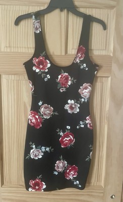 NWT H&M Divided Flirty Sleeveless, Blk,Red&Pink Hugging Above Knee Dress Size 6