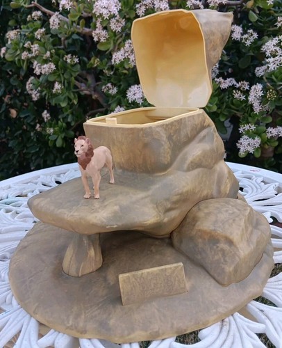 Exclusive Disney Mufasa The Lion King Popcorn Bucket Pride Rock New - Picture 8 of 14