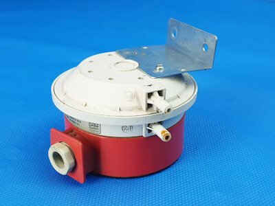  Siemens Staefa Control Sytem FKA-P3 Druckfühler 0-10 mbar  Inkl. MwSt