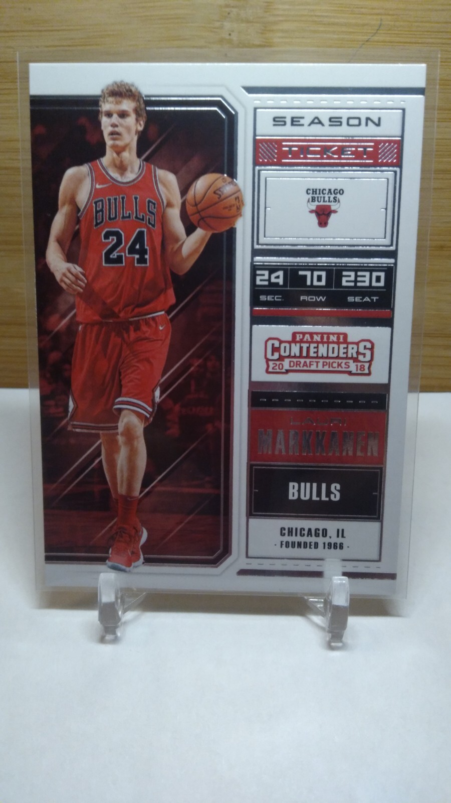 2018-19 Panini Contenders DP Season Ticket Variation #40 Lauri Markkanen