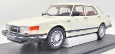 Cult Models Maßstab 1:18 Saab 900 Turbo weiß 80-84