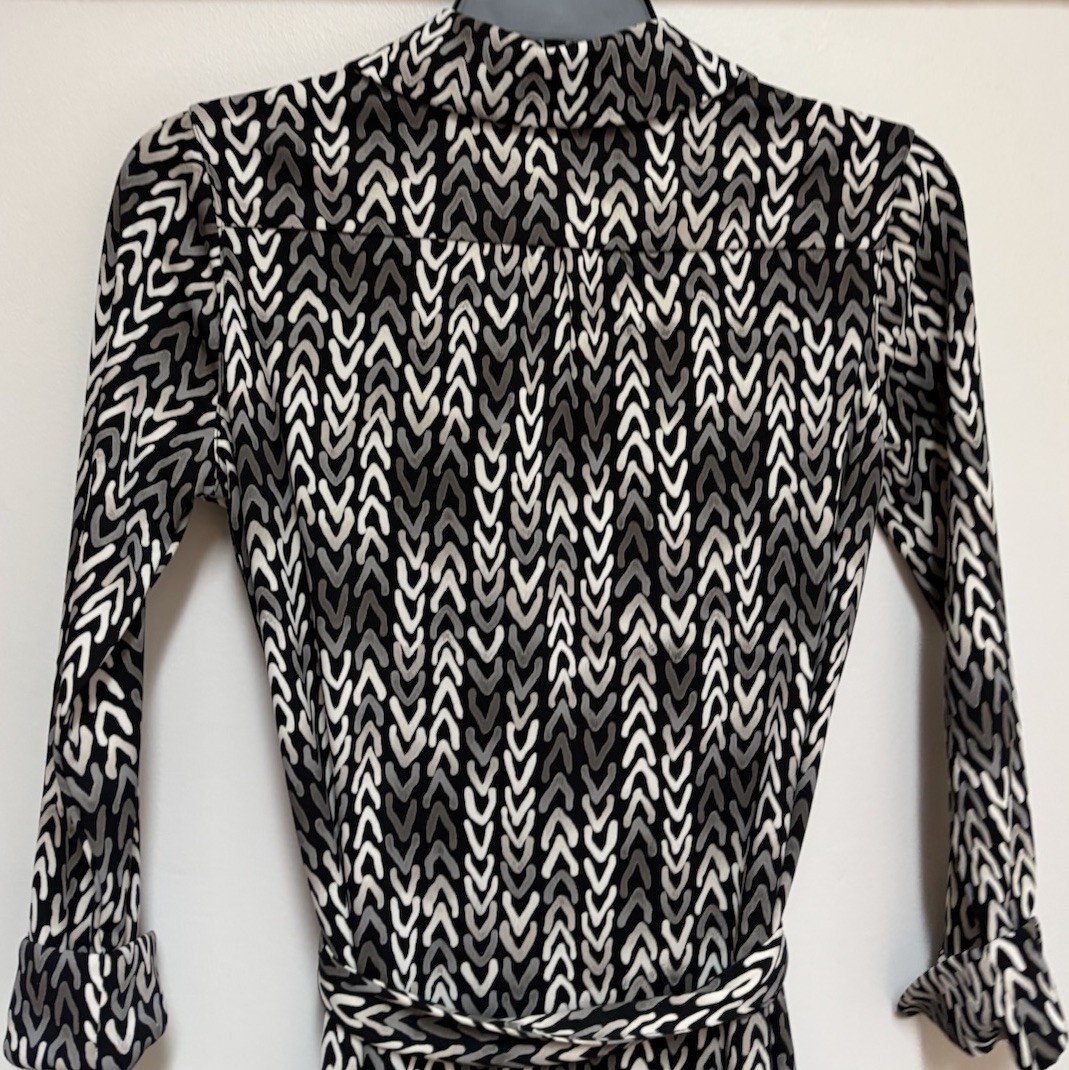 Sigrid Olsen Black Gray Patterned Button Front Sh… - image 9