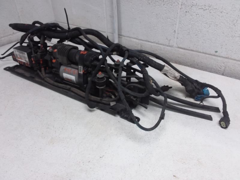 2017 MASERATI LEVANTE Air Suspension Pump Compressor OEM ID 415500087 