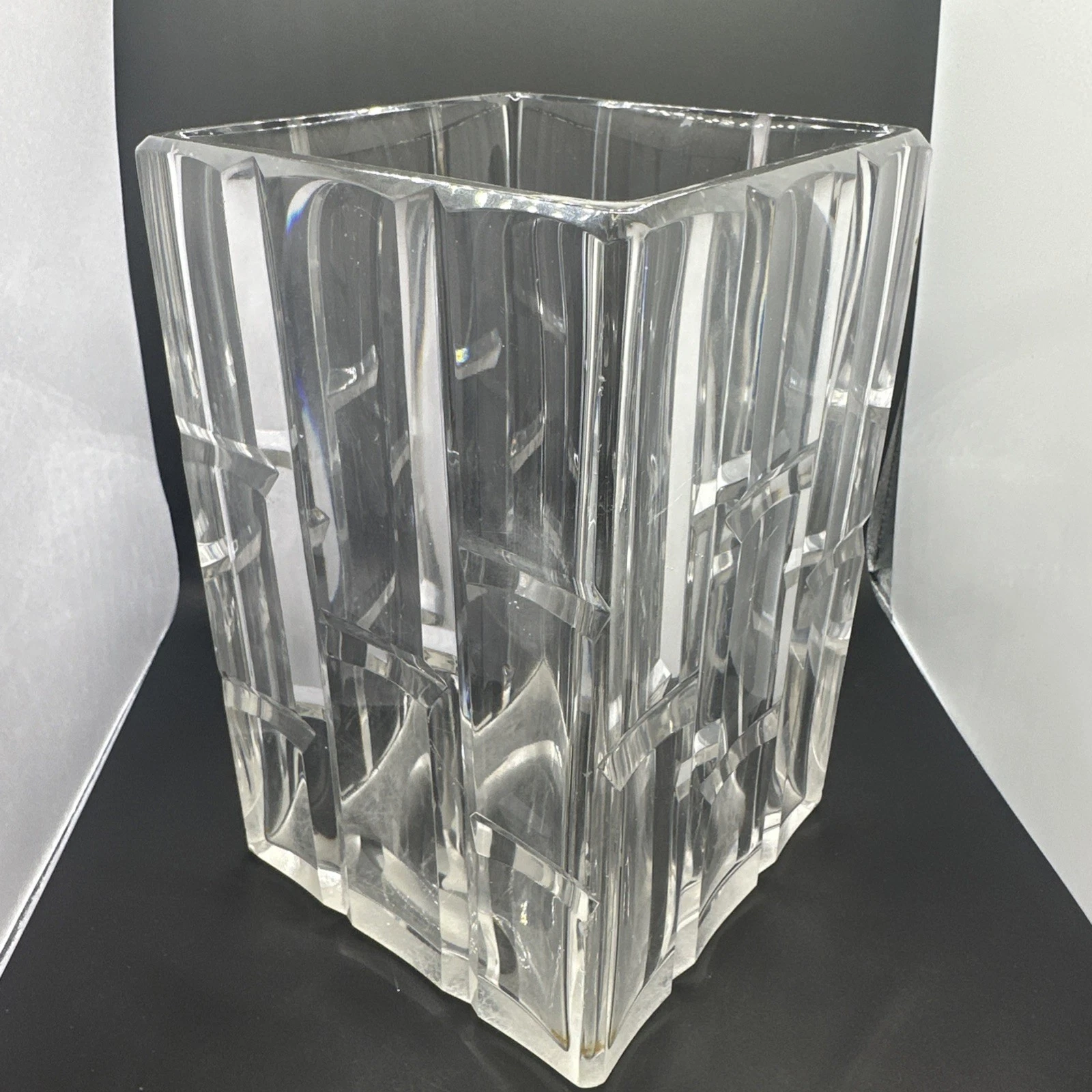 Vase En Cristal Baccarat Carré