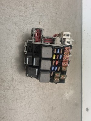 FORD GALAXY MK3 FUSE RELAY BOX 2010