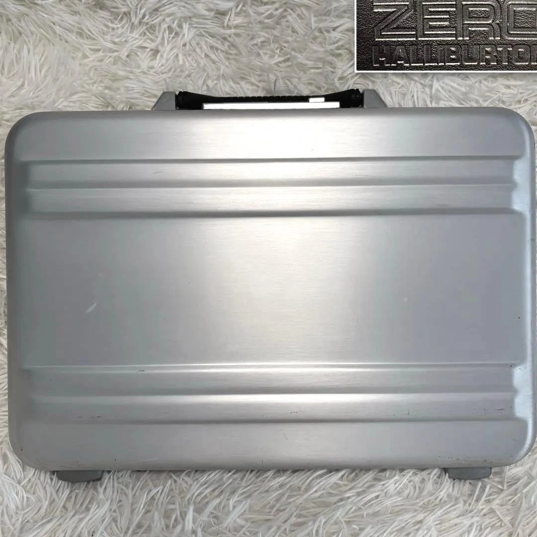 旅行かばん・小分けバッグ VINTAGE HALLIBURTON MADE IN LOS ANGELES