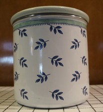 Villeroy & Boch Switch 3 Canister Large Enameled Metal Storage with Wood Lid