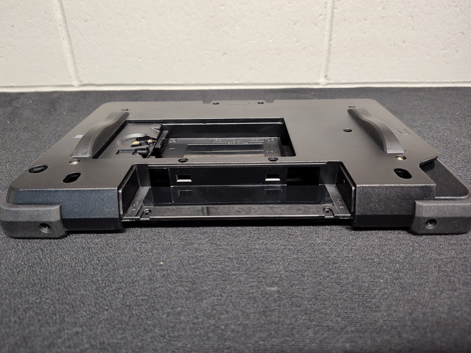 Touch Dynamic BEZEL-Q10BLK-BKCVR Back Cover for Quest 10