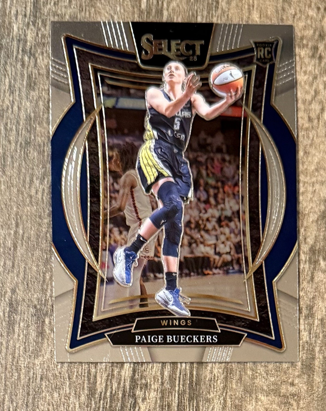 2025 WNBA 65 Card Lot Select💎AUTO📈PAIGE BUECKERS ROOKIE🔥2 PRIZM Caitlin💎/49 view 7