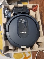 Shark AV993 IQ Robot Vacuum, Self Cleaning Brushroll Compatible with Alexa Pet