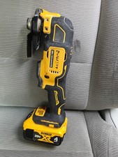 Dewalt Oscillating Multi-Tool Cordless Brushless 20v DCS354 + 4 AH Battery