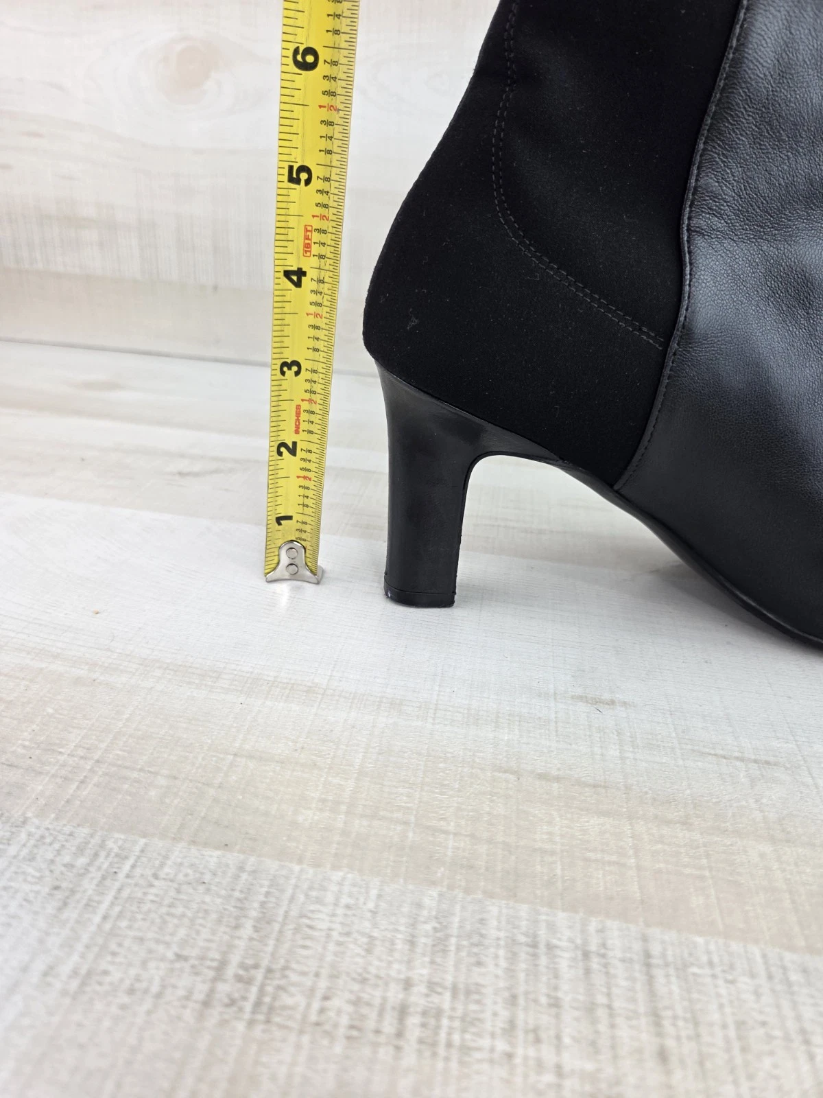 Stuart Weitzman Black Leather Heel Pointed Toe Pull On Ankle Boots Womens 7.5 B