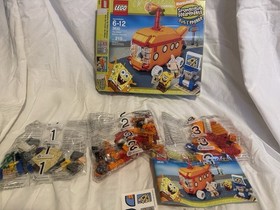 LEGO SpongeBob SquarePants Bikini Bottom Express 3830, 210 Pieces