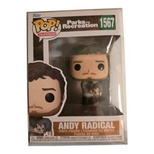 Funko Pop Parks and Recreation Andy Radical (Andy Dwyer) con figura de zarigüeya #1567