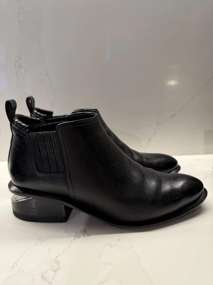 Alexander Wang Kori Booty Black 37 - Good Condition! $725AU - image 2 of 4