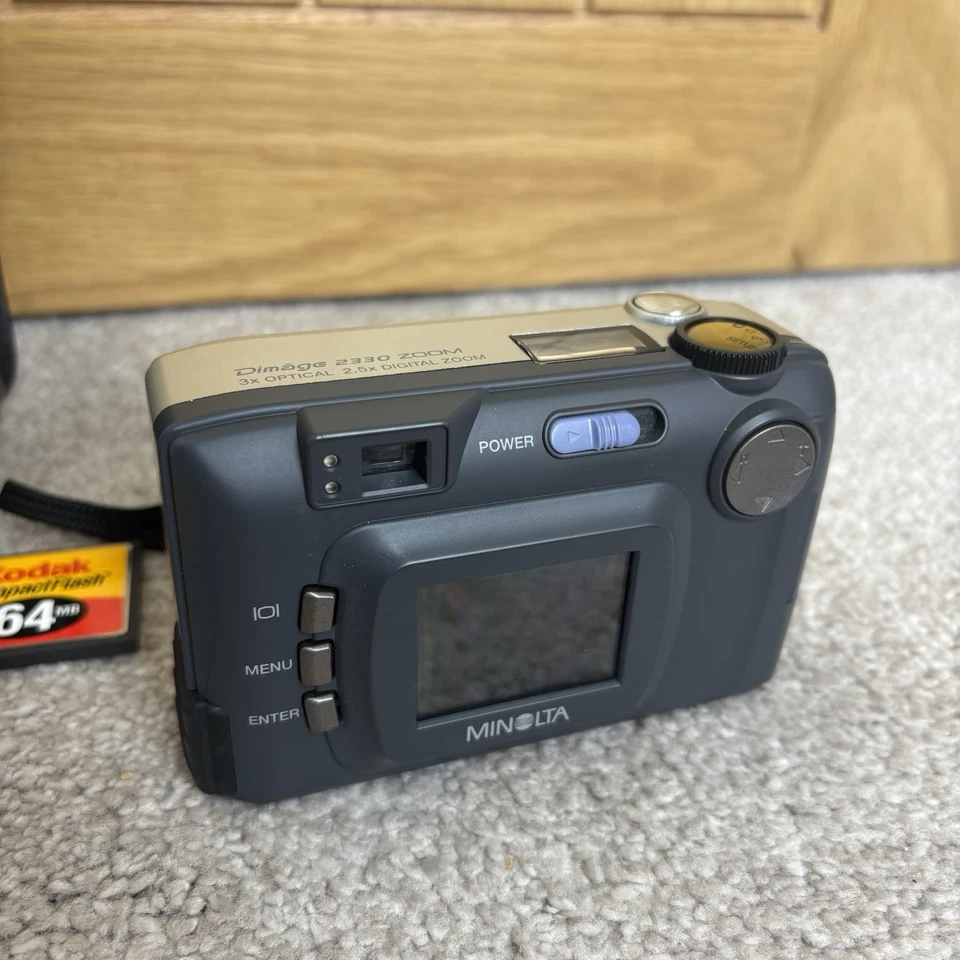 Minolta Dimage 2330 2.3MP Compact Vintage Retro Digital Camera Silver + Card - Image 4 of 4