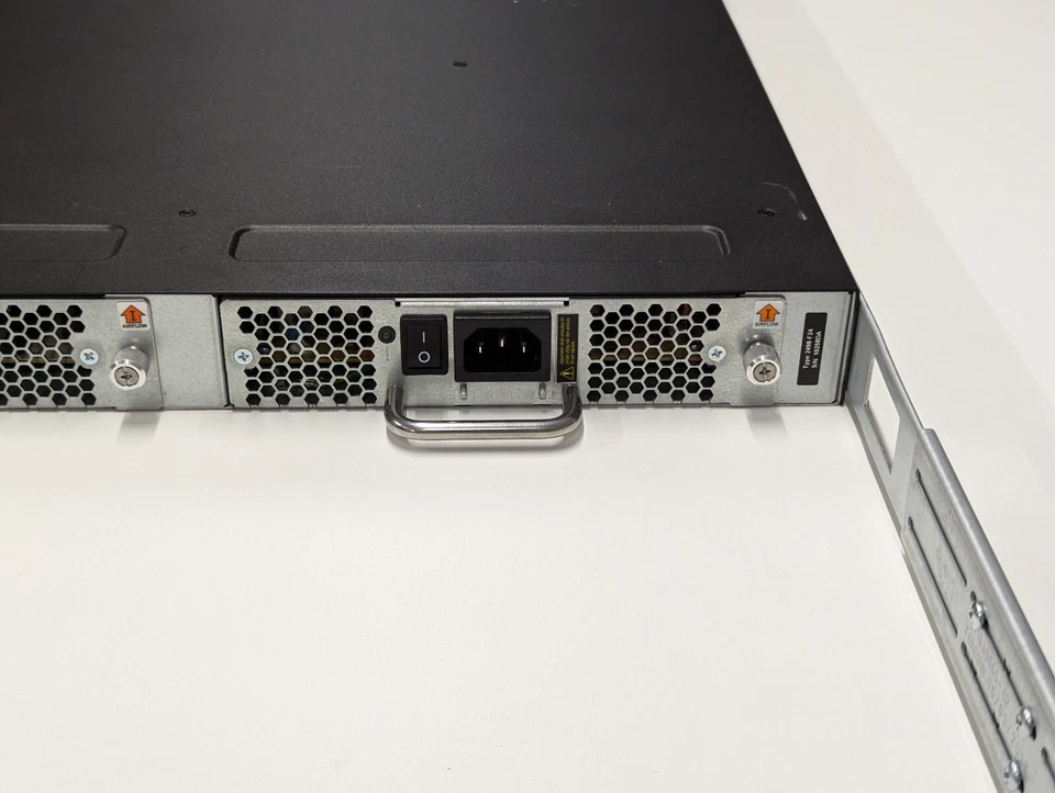 IBM SAN24B-5 2498-X24 16Gbps 12 Active Ports Fibre Channel SAN Switch with Rails - Image 4 of 4