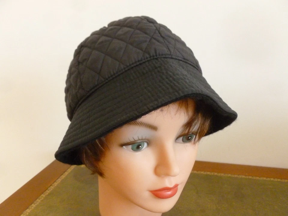 CRAQUANT CHAPEAU CLOCHE CYRILLUS NOIR TAILLE UNIQUE - Photo 1/4