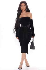 Fashion Nova Stay Close NEW Ladies Women's Sexy Velvet Midi Dress Black Size XS