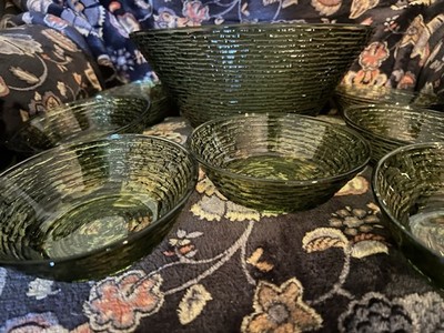 Vintage Anchor Hocking 9 Piece Avocado Green Salad Bowl Set EUC