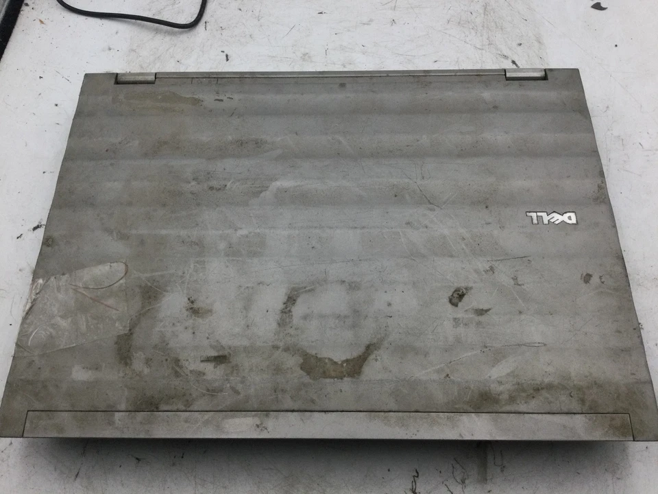 Dell Precision M4400 14" Laptop Intel Core 2 Duo-DOES NOT BOOT / FOR PARTS - BB - Image 4 of 4