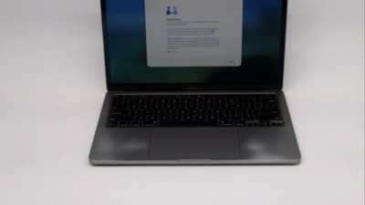 Apple Macbook Pro 13'' i5-1038NG7 16GB 512GB - Fair READ DESC